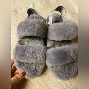 UGG classic slippers oh yeah! Grey size 5.5